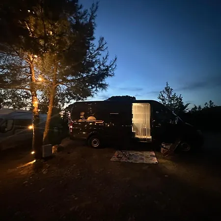 Rent Luxury Sprinter Polisi i Vogel