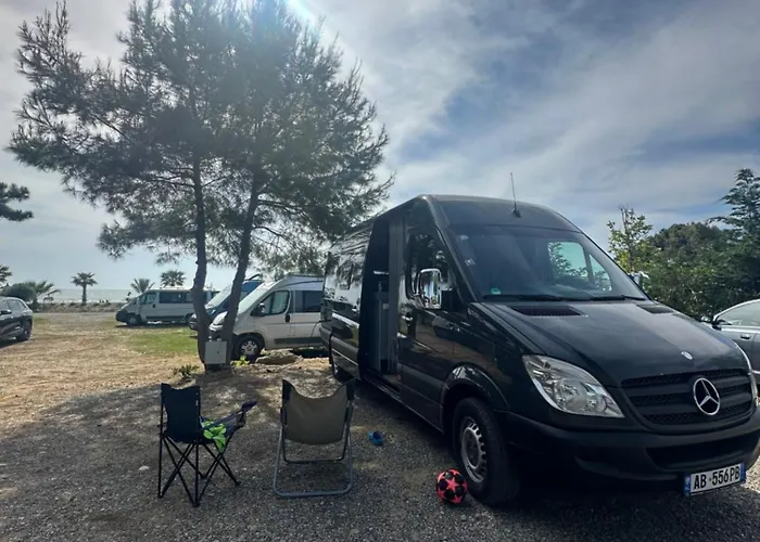 Rent Luxury Sprinter Polisi i Vogel